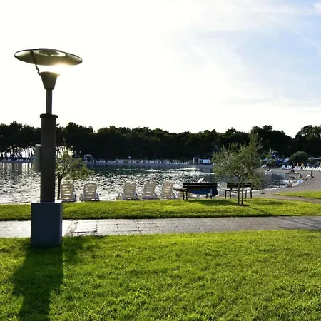 Dragica- Nahe Und Strand- Mit Wlan By Interhome Lägenhet *