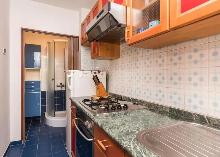 Dragica- Nahe Und Strand- Mit Wlan By Interhome Apartman Umag